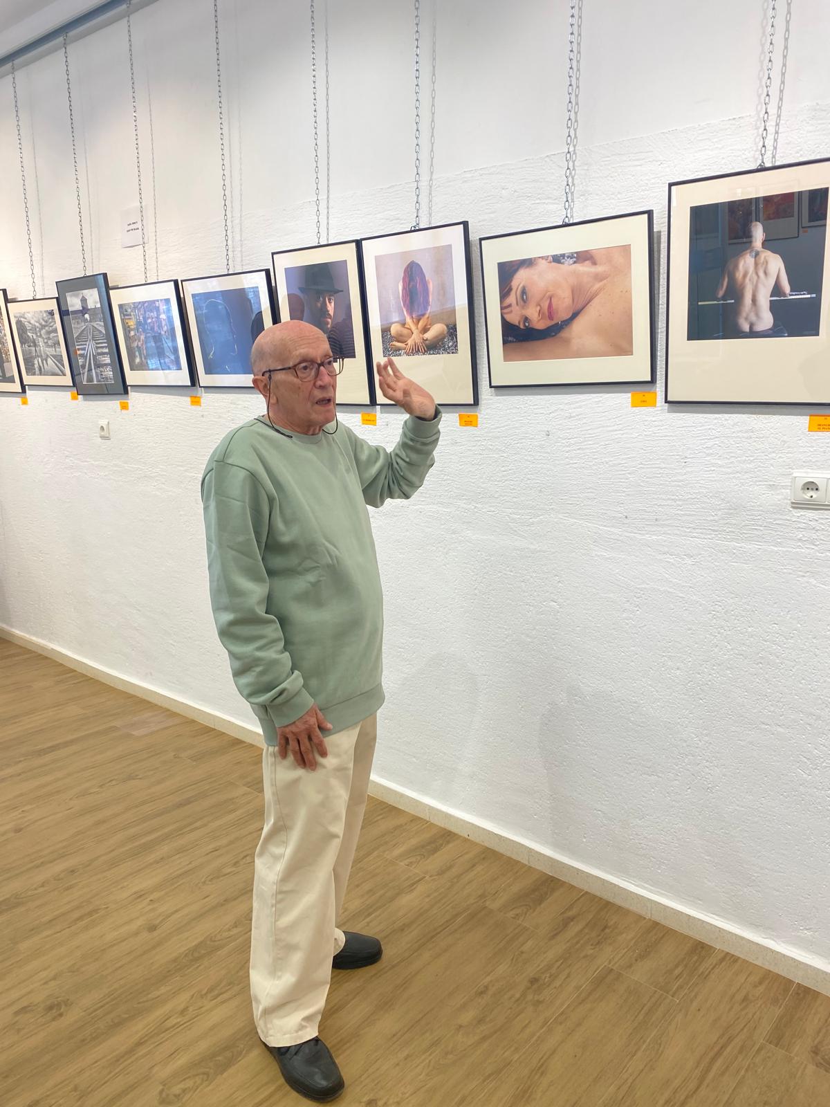 2025-02-10. Visita exposición 