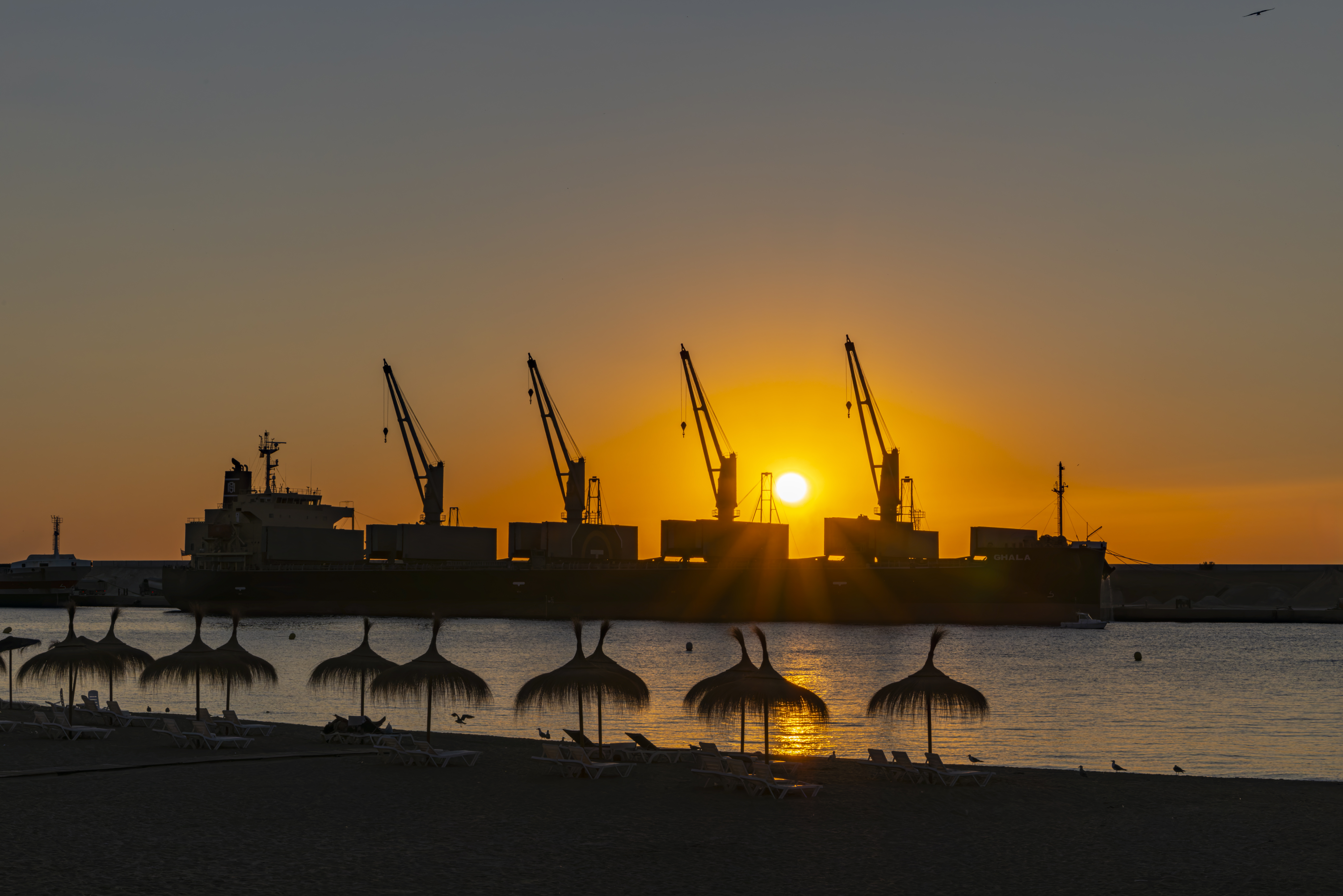 2025. OCTUBRE. TEMA: 